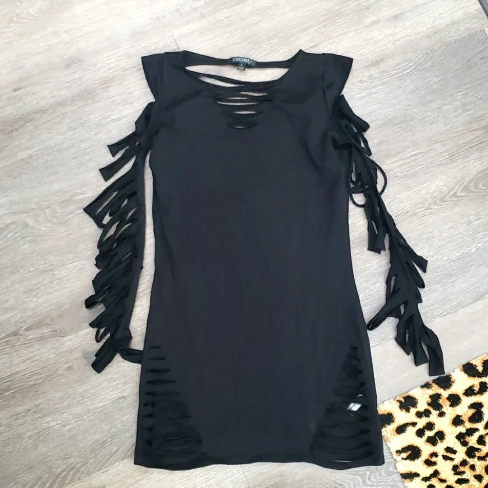 WIDOW dress - Picture 1 of 3